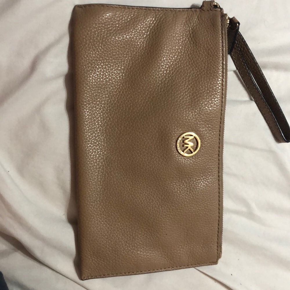 Michael Kors Clutch